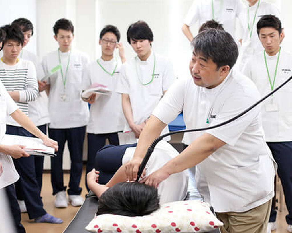 福岡医健専門学校 【体験入学午後の部】☆理学療法科体験~