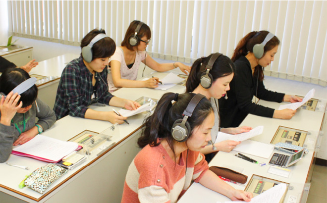 日本外国語専門学校（日本語科） の特長 1