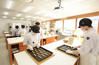 専門学校ビジョナリーアーツ 【午前】☆学校まるごと見学ツアー