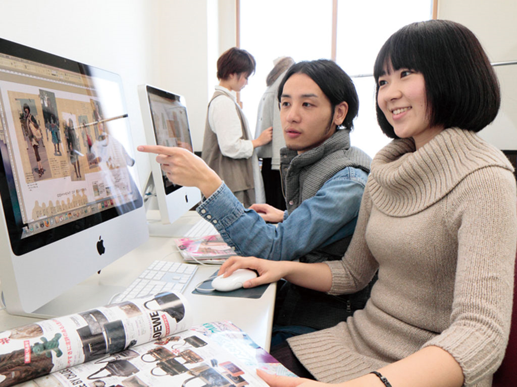 東京スクールオブビジネス Macを使って雑誌編集にチャレンジ!【ファッション誌編】