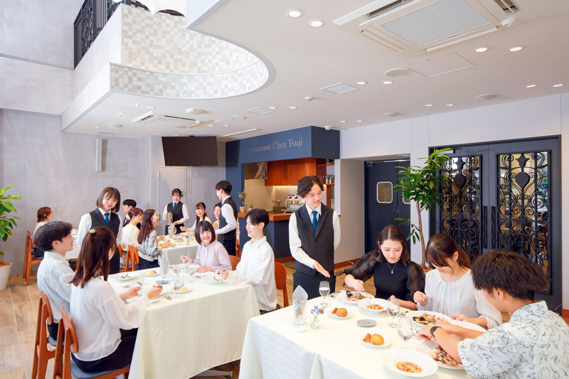 名古屋辻学園調理専門学校