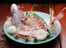 東京すし和食調理専門学校 【体験実習】鯛の姿造り実演と握り鮨