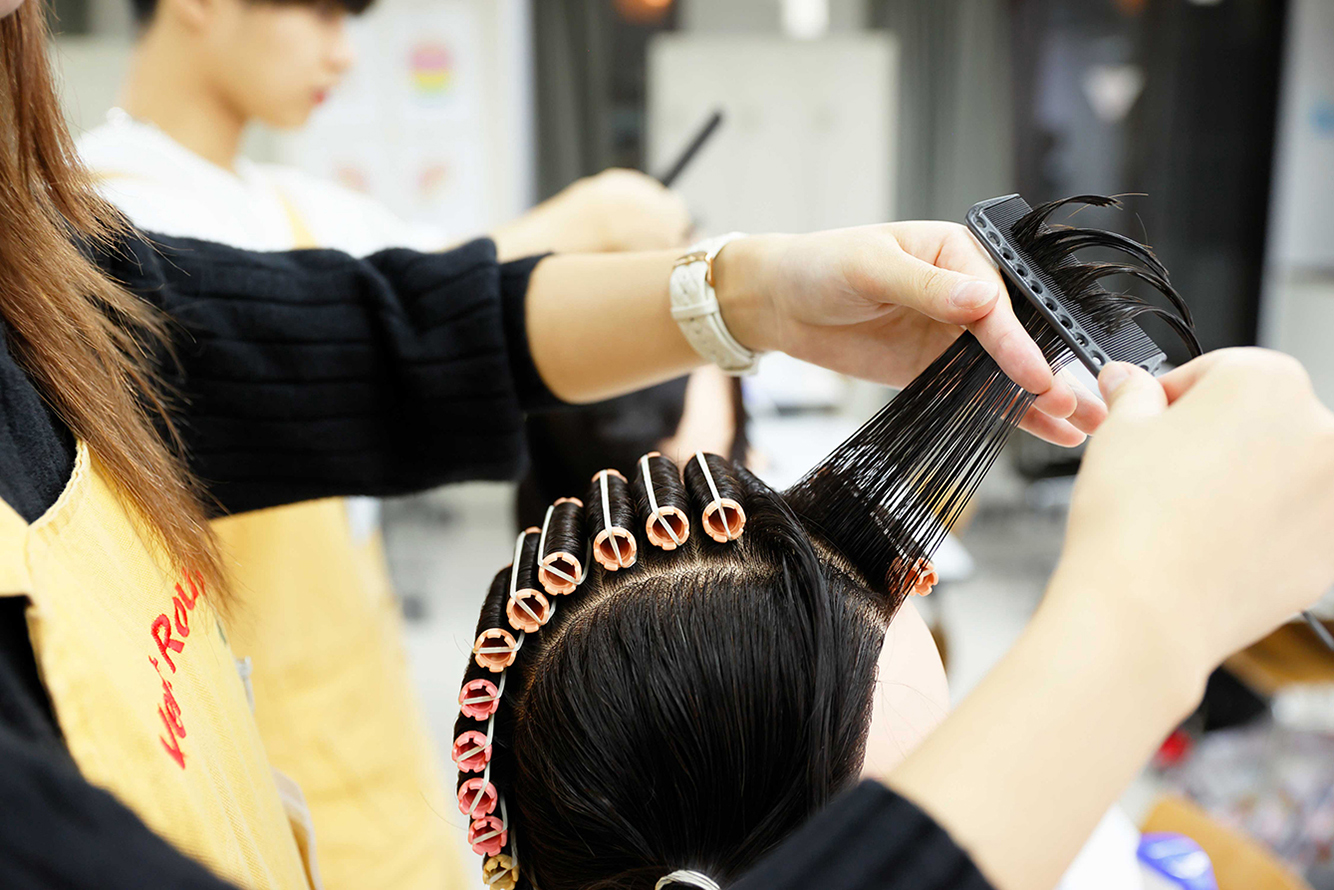 ヴェールルージュ美容専門学校 3MENU