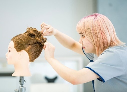 資生堂美容技術専門学校 3月23日◇春のスペシャルOC【作品撮影見学スペシャル】