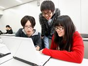 専門学校東京テクニカルカレッジ 抽選プログラム作成&AI体験