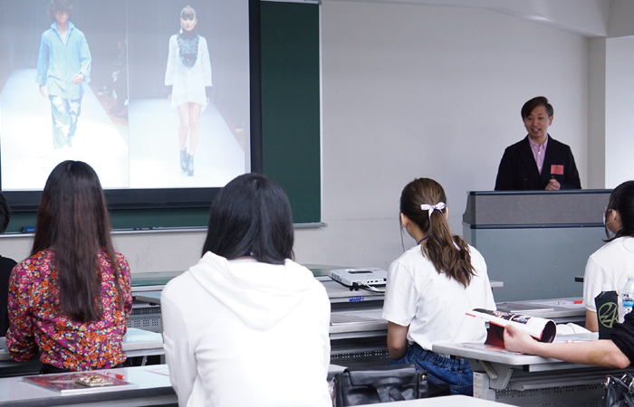 専門学校武蔵野ファッションカレッジ 【見学説明会(午前)】※進路未決定者の方対象の体験入学になりますので、合格者の方はご遠慮下さい。