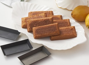 武蔵野調理師専門学校 製菓:パンナコッタ フルーツ飾り