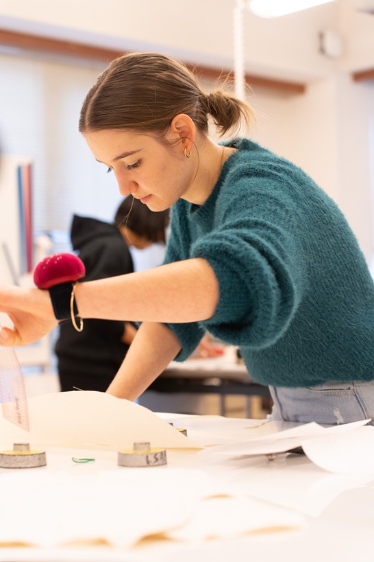 エスモード・東京校 【放課後体験授業】平面裁断でフレアスカートを作ろう