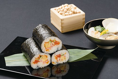 織田調理師専門学校 【7月】チキンカレーやレアチーズケーキ、夏にぴったりなサラダ冷やしそば!他