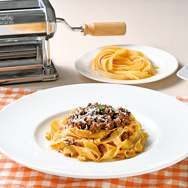 織田調理師専門学校 生パスタ ボロネーゼ