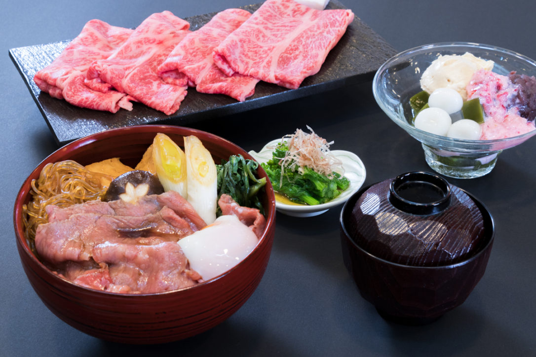 服部栄養専門学校 【AO入試特典あり】おいしいお肉で豪華すき焼き!和牛すき焼き丼