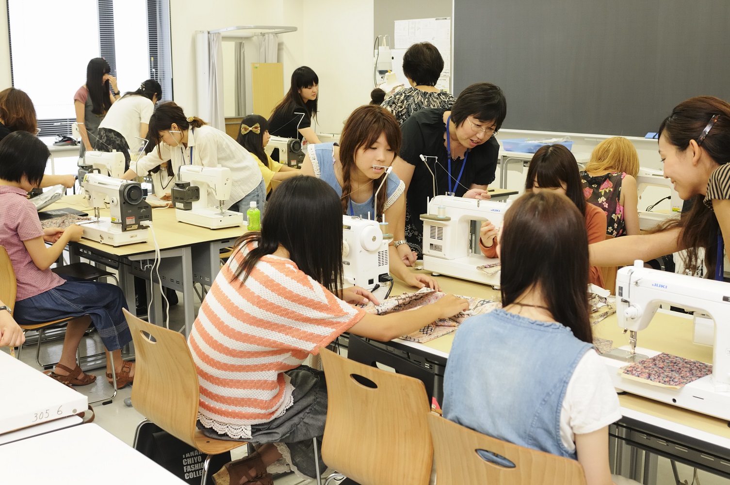渋谷ファッション&アート専門学校 「前:専門学校 田中千代ファッションカレッジ」 ★★★ワークショップ ★★★