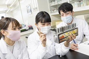 湘央生命科学技術専門学校 学校見学会