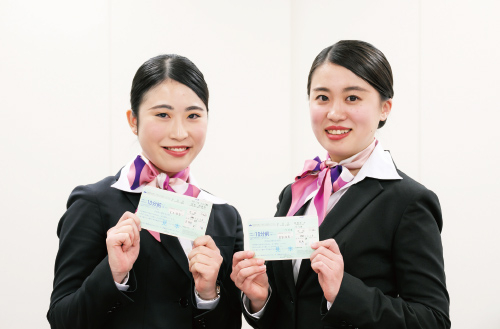 学校法人 河合塾学園 トライデント外国語・ホテル・ブライダル専門学校 【オープンキャンパス】機内サービス、チェックインカウンター